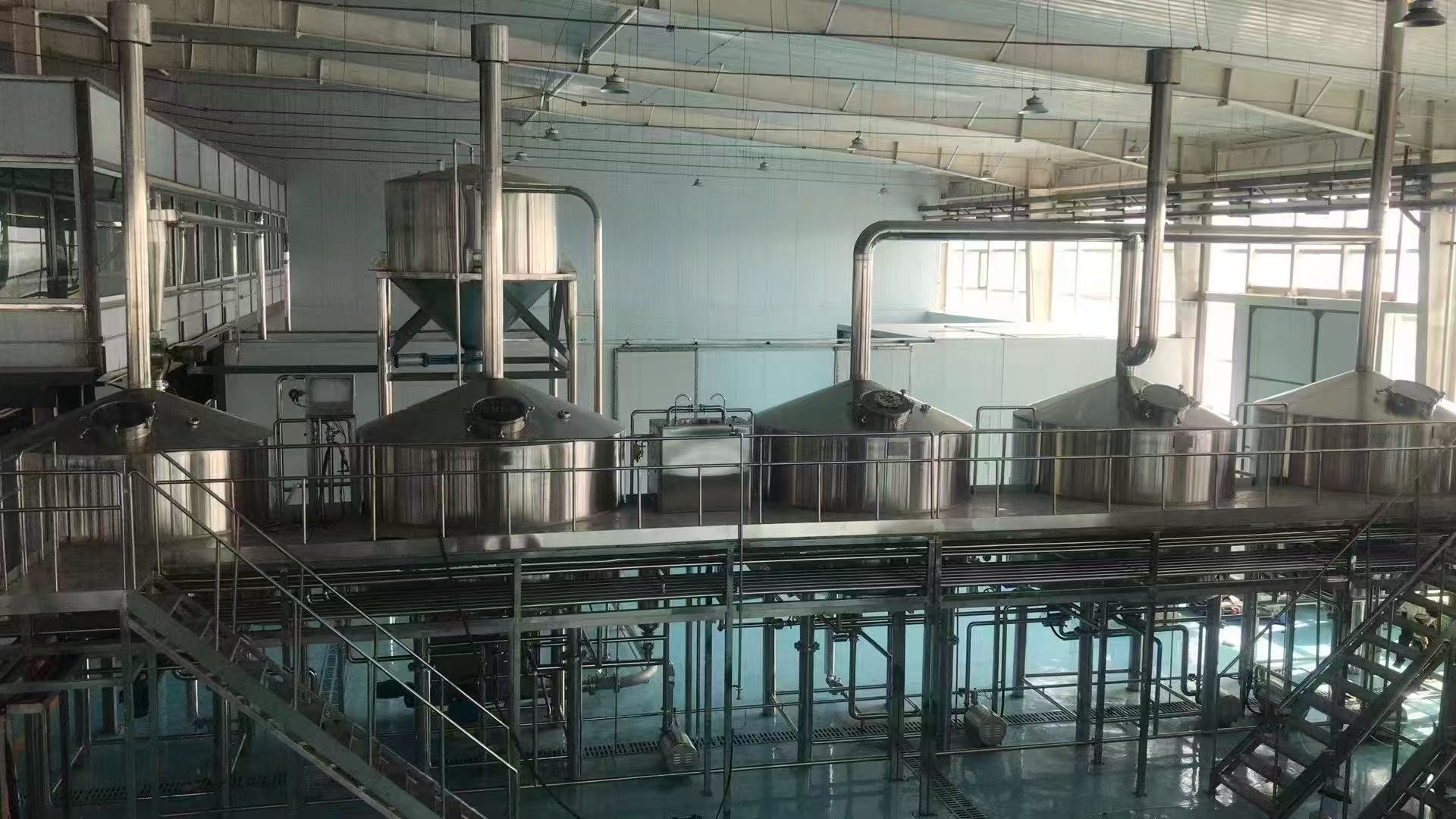 道县精酿啤酒设备厂—精酿啤酒设备主要生产工艺与核心技术
